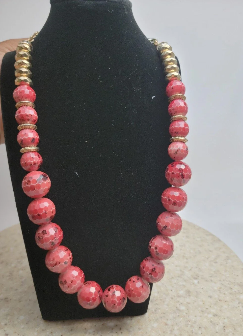 The Limited Vintage Pinkish/Ref Beaded Statement Necklace